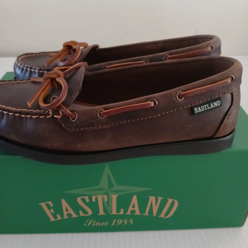 Eastland Women's Brown Boat Shoes Size 6 Medium New - Picture 9 of 10